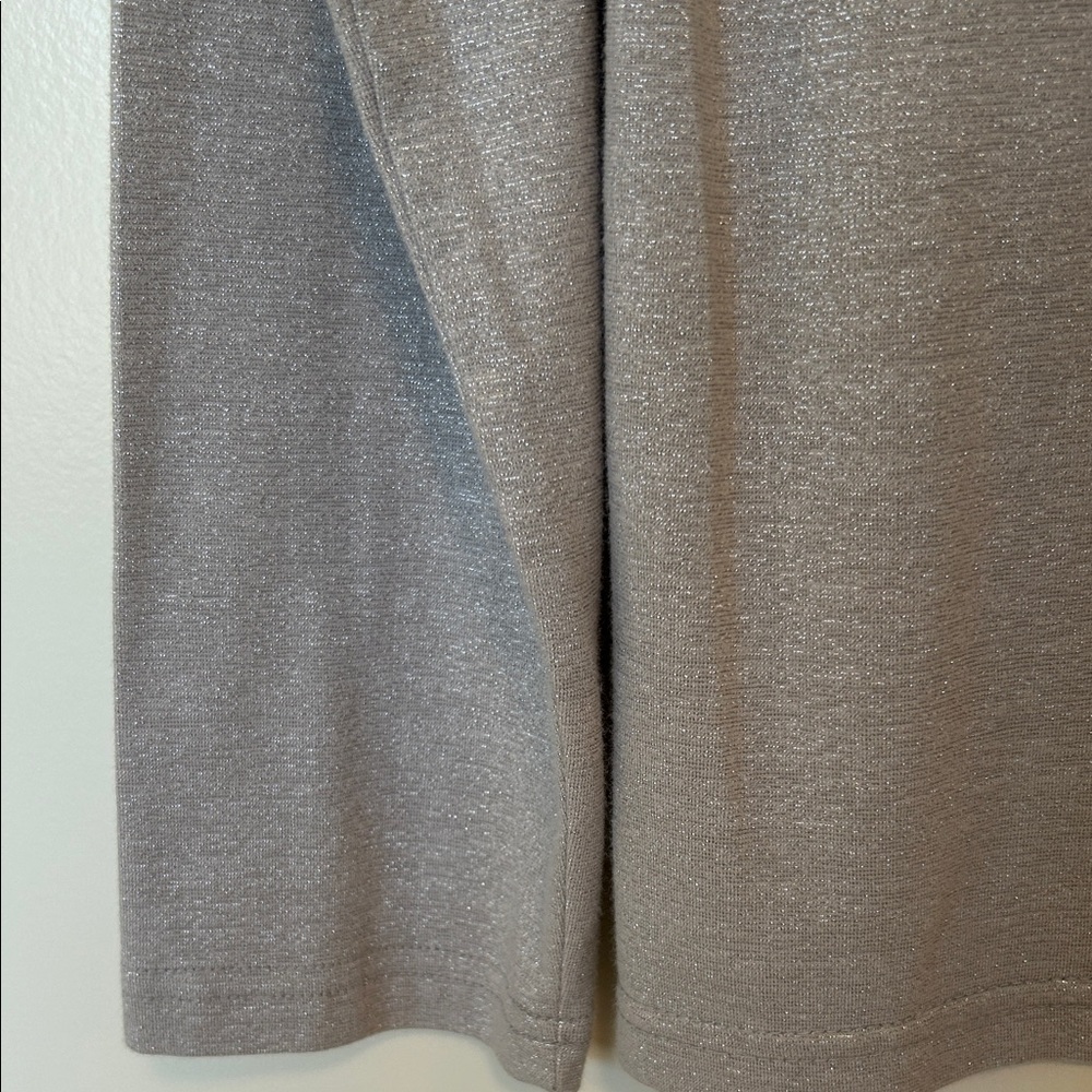 Talbots Light Gray/silver mock Turtleneck size large - Picture 4 of 7